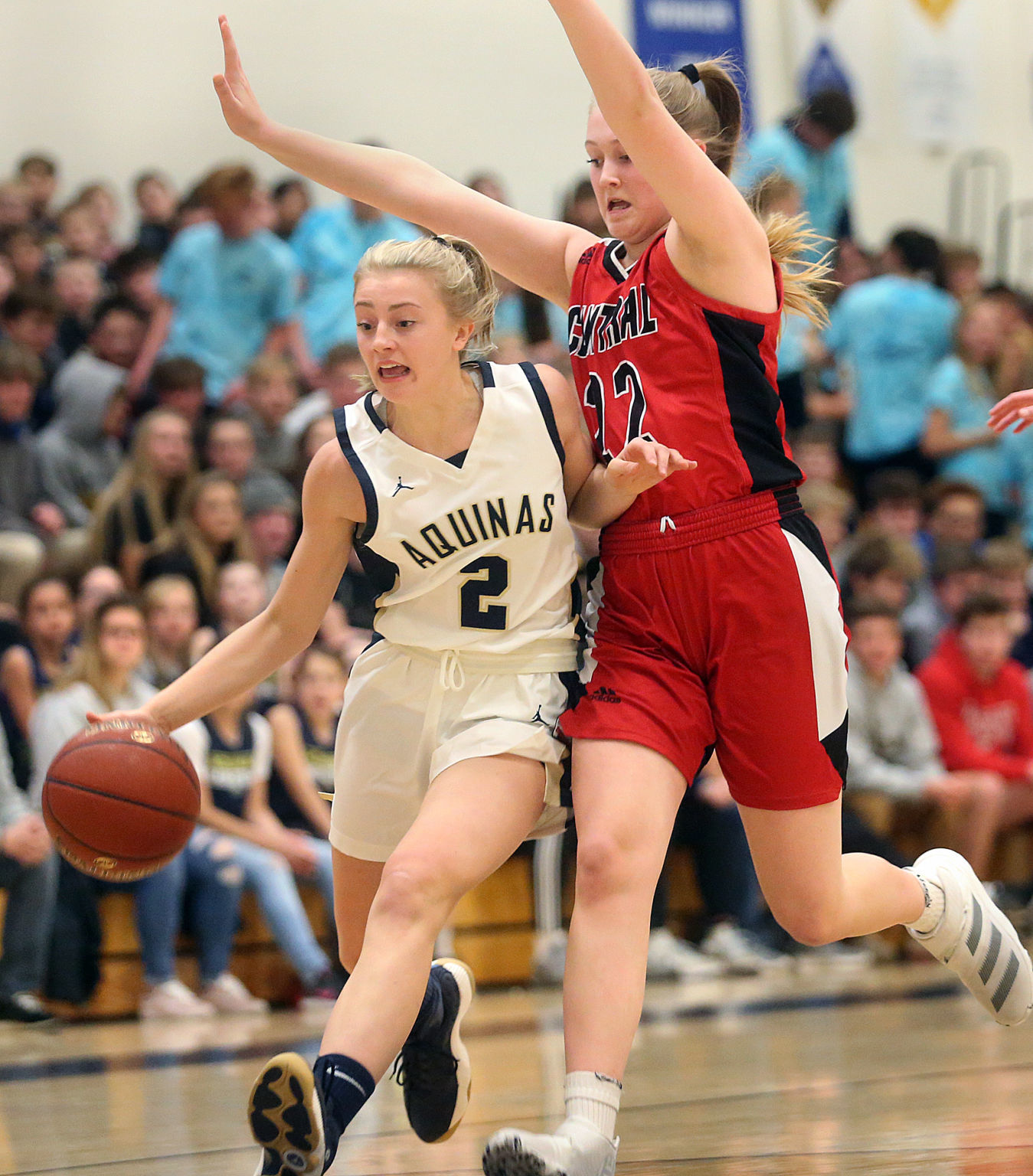 December 5: La Crosse Central vs. La Crosse Aquinas